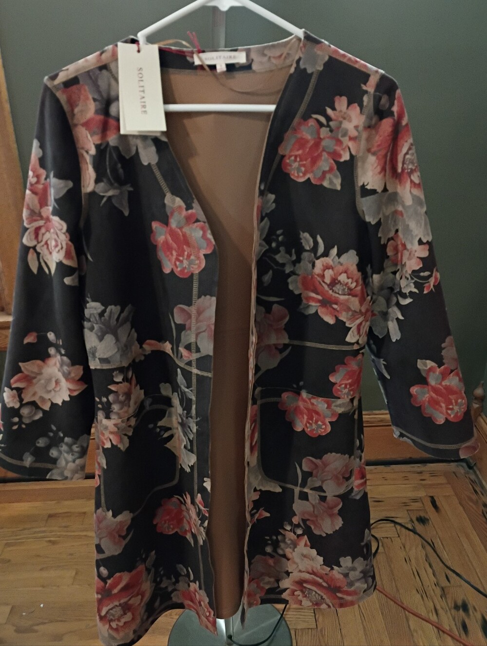SOLITAIRE KIMONO STYLE JACKET NWT
